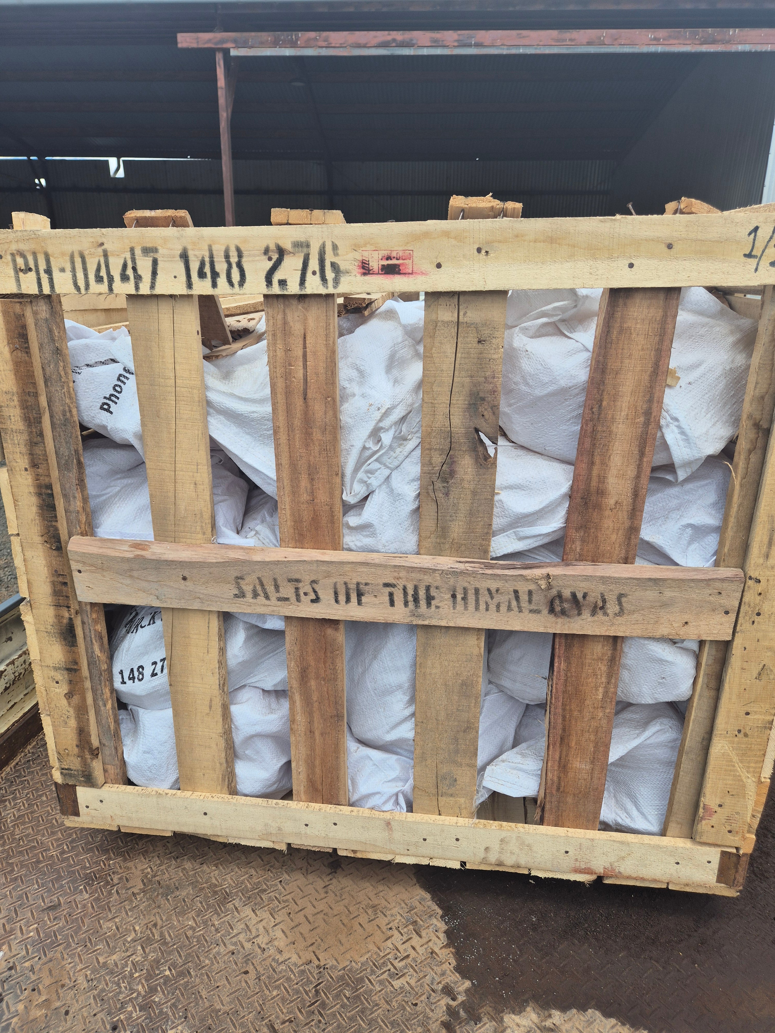 1 Tonne Premium Livestock Himalayan Rock Salt Blocks